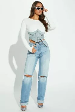 Fashion Nova Baddest Behavior Denim Top - White -Fashion Nova Sales 01 05 23Studio2 KJ DJ 15 27 19 48 IT10590 White P 10533 ES