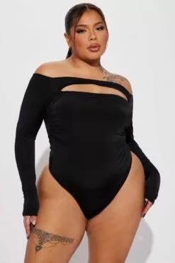 Fashion Nova One Of A Kind Off Shoulder Bodysuit - Black -Fashion Nova Sales 01 24 23Studio4 HY AC 14 20 33 42 36664 Black P 0232 PLUS ES