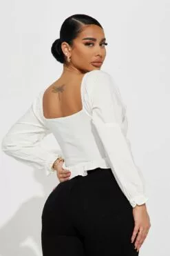 Fashion Nova Sunday Morning Routine Blouse Top - White 7 Fashion Nova Sunday Morning Routine Blouse Top - White -Fashion Nova Sales 02 15 23Studio6 BL RD 10 43 05 15 BT02752 White 7762 DQ