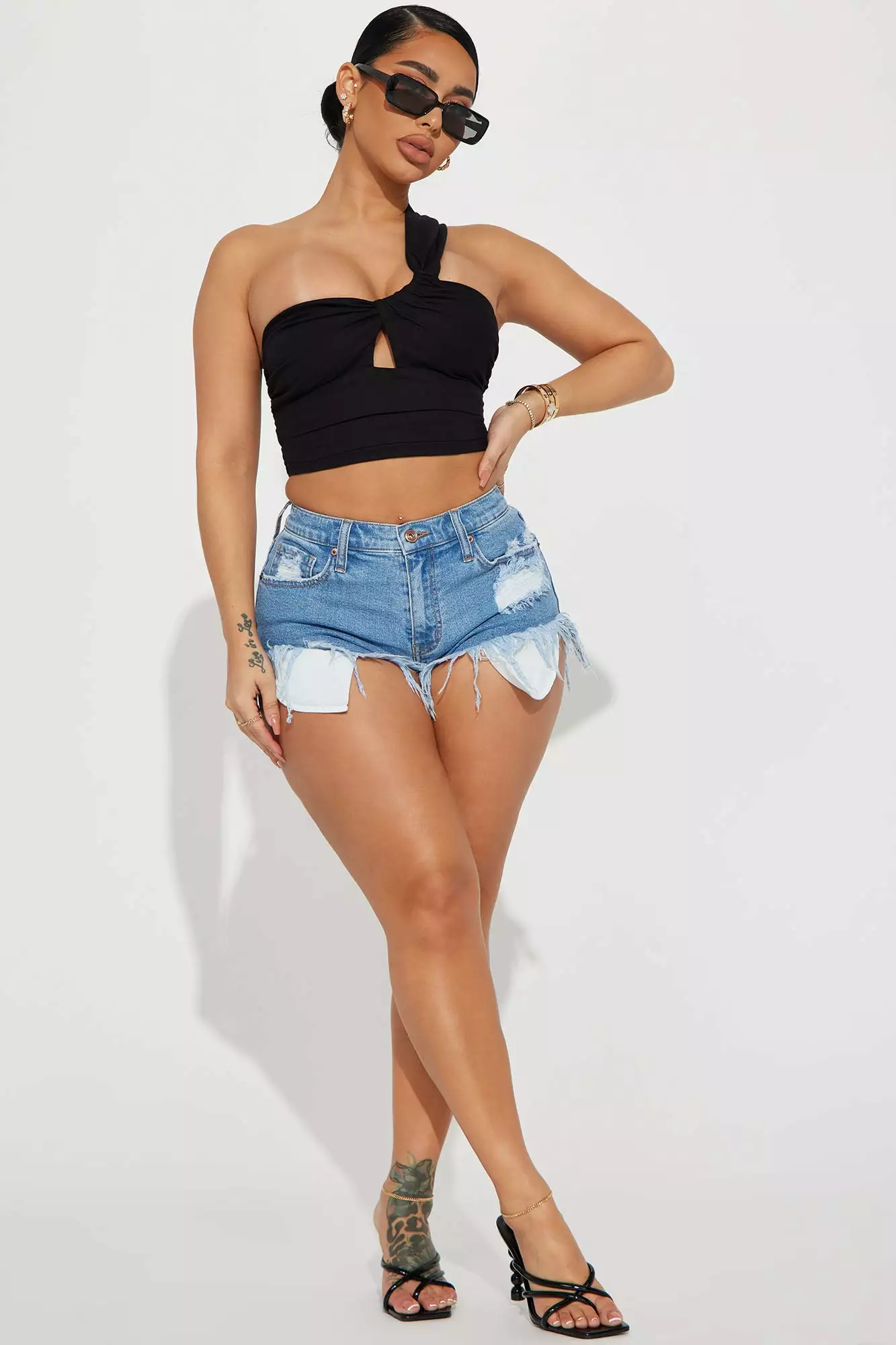 Fashion Nova Wound Up Low Stretch Cut Off Denim Shorts - Medium Blue Wash 4 Fashion Nova Wound Up Low Stretch Cut Off Denim Shorts - Medium Blue Wash - Image 2
