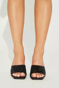 Fashion Nova Desandra Heeled Sandals - Black 8 Fashion Nova Desandra Heeled Sandals - Black -Fashion Nova Sales 02 16 23Studio6 KJ 13 44 48 47 RENE Black 8832 MR