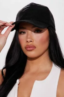 Fashion Nova Gotta Run Trucker Hat - Black