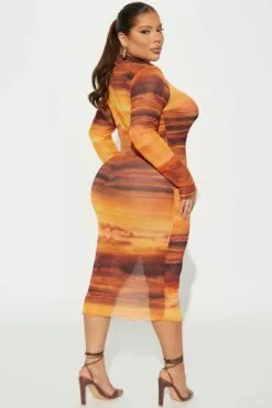 Fashion Nova Sunset Views Midi Dress - Orange/combo -Fashion Nova Sales 02 20 23Studio4 KP AC 13 53 52 38 HKD22020 Orangecombo 19331 PLUS WG