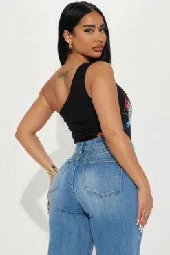 Fashion Nova Legendary Babe Graphic Bodysuit - Black -Fashion Nova Sales 02 20 23Studio7 CB BD 14 26 03 45 T29942 Black 0681 MR