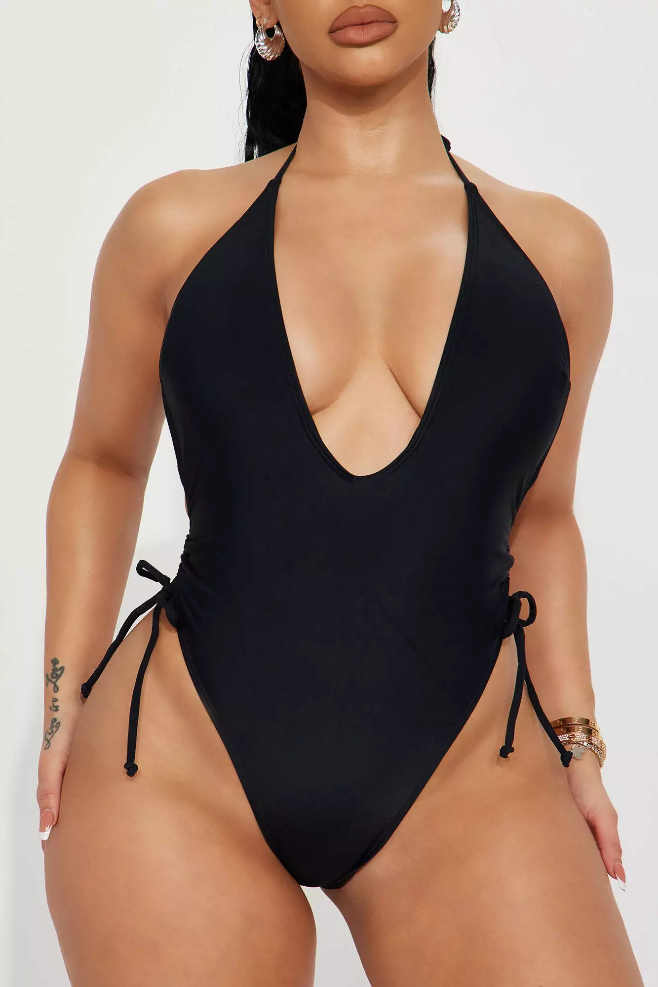 Fashion Nova Feel The Sunshine 1 Piece Swimsuit - Black 4 Fashion Nova Feel The Sunshine 1 Piece Swimsuit - Black - Image 2