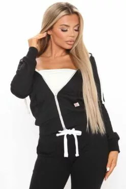 Fashion Nova Relaxed Vibe Zip Up Jacket - Black 15 Fashion Nova Relaxed Vibe Zip Up Jacket - Black -Fashion Nova Sales 03 15 21Studio4 SN KW 10 09 20 4 J415 Black P 52954 JK