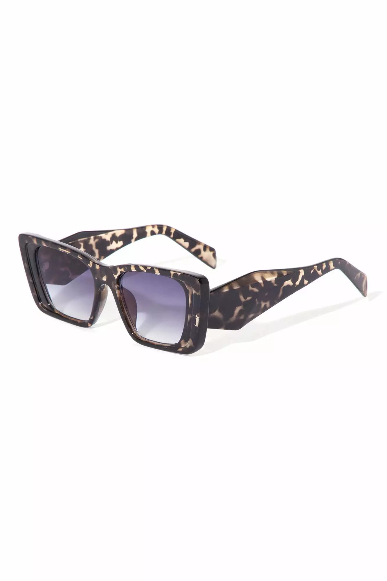 Fashion Nova What A Goddess Sunglasses - Tortoise 5 Fashion Nova What A Goddess Sunglasses - Tortoise - Image 3