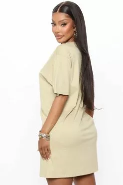 Fashion Nova Delilah T Shirt Dress - Sage -Fashion Nova Sales 04 11 22Studio4 ME KG 13 35 34 23 JD46512 Sage 3720 KL