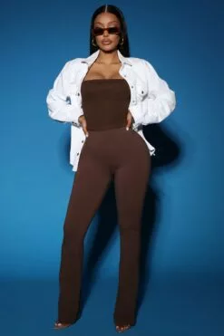 Fashion Nova Adriana Flare Pant - Chocolate