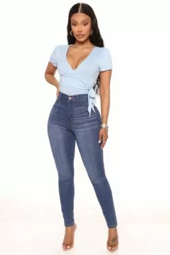 Fashion Nova Emma Super Stretch High Rise Skinny Jean - Medium Wash