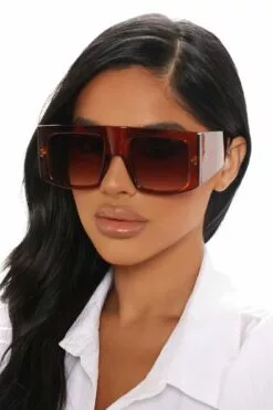 Fashion Nova Vacation Mode Sunglasses - Orange -Fashion Nova Sales 07 23 21Studio4 ME TB 10 24 57 21 P62515CP Orange 0837 JK
