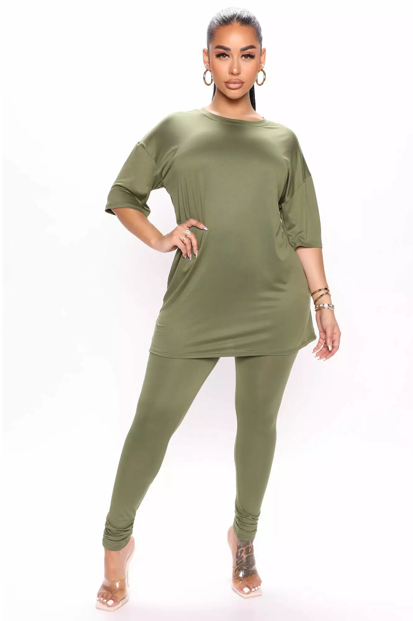 Fashion Nova Weekend Vibes Legging Set - Olive 3 Fashion Nova Weekend Vibes Legging Set - Olive