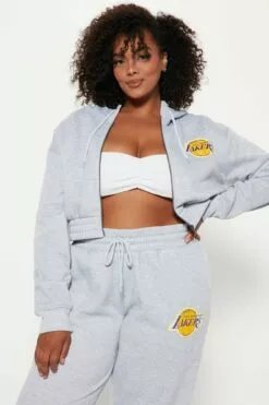 Fashion Nova Lakers Cropped Zip Hoodie - Heather Grey -Fashion Nova Sales 08 31 22Studio4 KS KP 14 39 14 47 FFLE036FLLFS HeatherGrey 8945 PLUS ES