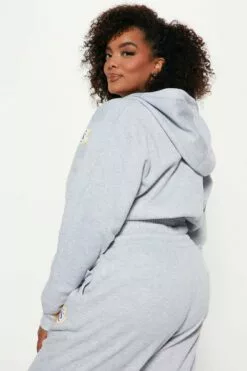 Fashion Nova Lakers Cropped Zip Hoodie - Heather Grey -Fashion Nova Sales 08 31 22Studio4 KS KP 14 40 50 47 FFLE036FLLFS HeatherGrey 8954 PLUS ES