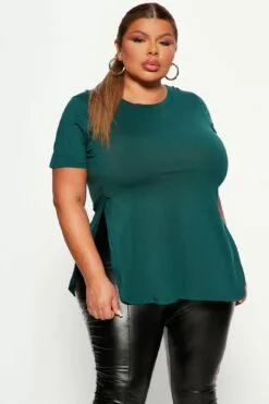 Fashion Nova Laid Back Tee - Hunter 13 Fashion Nova Laid Back Tee - Hunter -Fashion Nova Sales 09 07 22Studio5 RD DJ 15 15 34 36 69411XL Hunter 8005 PLUS ES