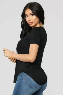 Fashion Nova Breakfast On The Go Tee - Black 17 Fashion Nova Breakfast On The Go Tee - Black -Fashion Nova Sales 09 10 18 Studio 2 13 38 19 T3160 Black0509 AG