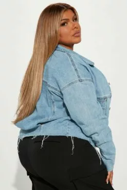 Fashion Nova Johnny Denim Jacket - Medium Wash 15 Fashion Nova Johnny Denim Jacket - Medium Wash -Fashion Nova Sales 09 12 22Studio1 KJ KP 14 05 17 31 N7055J MediumWash 14888 PLUS KS