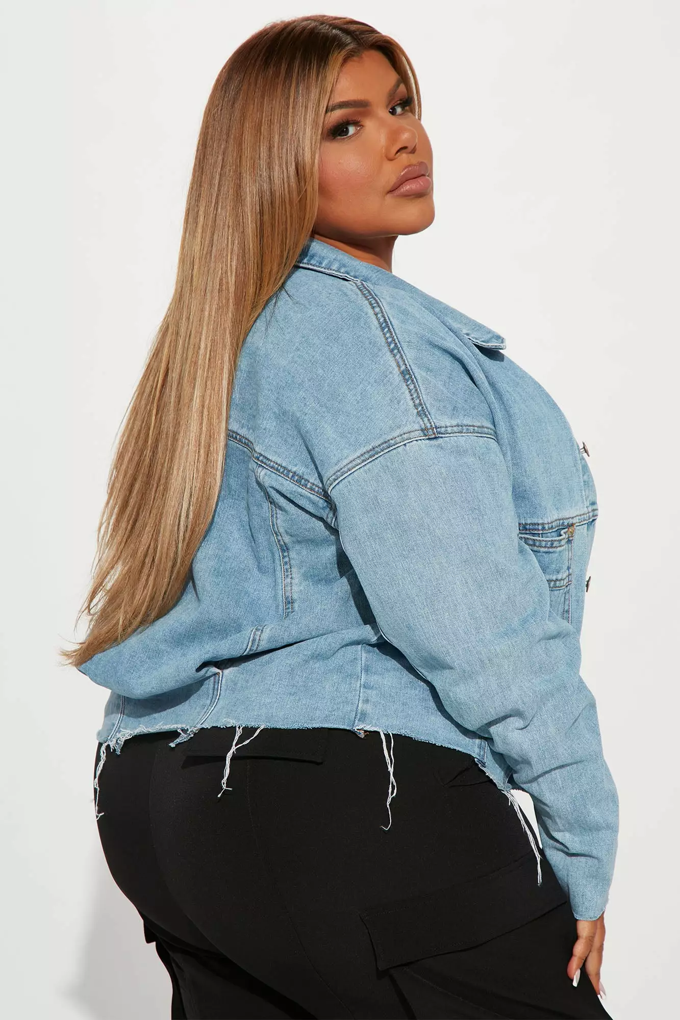 Fashion Nova Johnny Denim Jacket - Medium Wash 9 Fashion Nova Johnny Denim Jacket - Medium Wash - Image 7