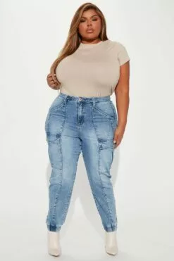 Fashion Nova Lily Crew Neck Top - Taupe -Fashion Nova Sales 09 23 22Studio1 KJ DJ 15 42 31 48 RT1010 Taupe 3201 PLUS JB