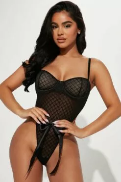Fashion Nova Make You Wanna Stay Teddy - Black 9 Fashion Nova Make You Wanna Stay Teddy - Black -Fashion Nova Sales 09 29 22Studio1 SN MR 14 32 06 36 5111766 Black 5731 EH