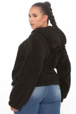 Fashion Nova Your Favorite Teddy Bear Pullover Jacket - Black -Fashion Nova Sales 10 05 20Studio2 MS SD 13 46 03 52 FU36447L Black PLUS 9732 JK