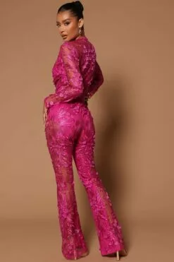 Fashion Nova Chantal Long Sleeve Lace Jumpsuit - Fuchsia 9 Fashion Nova Chantal Long Sleeve Lace Jumpsuit - Fuchsia -Fashion Nova Sales 10 10 22Studio7 ME KP 13 51 09 41 B04204 Fuchsia 0599 ES