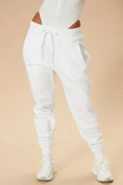 Fashion Nova Stole Your Boyfriend's Oversized Jogger - White -Fashion Nova Sales 10 12 22Studio7 SN MR 11 35 20 11 WNMB10218 White 9467 JB JB