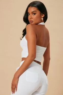Fashion Nova The New Me Halter Top - White 16 Fashion Nova The New Me Halter Top - White -Fashion Nova Sales 10 12 22Studio7 SN MR 13 55 57 23 RT40502 White 32452 JB