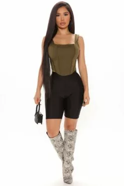 Fashion Nova Won't Take The Blame Crop Top - Olive -Fashion Nova Sales 10 21 20Studio2 BB SD 11 42 25 18 34523 Olive 1401 EH