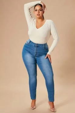 Fashion Nova Your Everyday Long Sleeve Tee - Oatmeal 12 Fashion Nova Your Everyday Long Sleeve Tee - Oatmeal -Fashion Nova Sales 10 21 22Studio7 SN IM 14 21 03 38 LKT2006LT Oatmeal 1377 PLUS KS