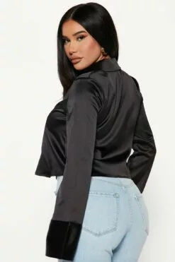 Fashion Nova Feel The Passion Satin Blouse - Black 7 Fashion Nova Feel The Passion Satin Blouse - Black -Fashion Nova Sales 10 28 22Studio3 KS IM 10 38 04 22 T22191NUN Kellygreen 1057 JB