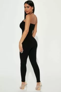 Fashion Nova Amari Snatched Jumpsuit - Black 7 Fashion Nova Amari Snatched Jumpsuit - Black -Fashion Nova Sales 11 07 22Studio1 CE RL 11 39 06 21 JP2389FN Black P 3079 ES