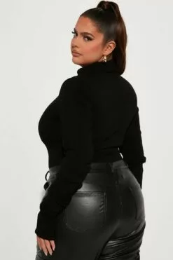 Fashion Nova Olivia Snatched Bodysuit - Black -Fashion Nova Sales 11 18 22Studio4 KJ IM 12 29 03 42 BC0269 Black 1902 PLUS ES