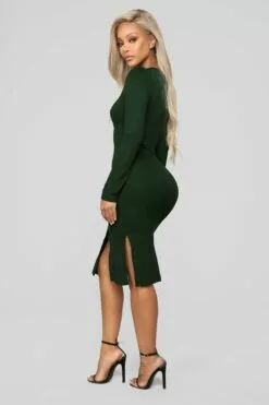 Fashion Nova Show Some Sass Sweater Dress - Hunter Green 15 Fashion Nova Show Some Sass Sweater Dress - Hunter Green -Fashion Nova Sales 11 20 18 Studio 2 11 16 35 RD33874L Hunter CC 14832 CC AG