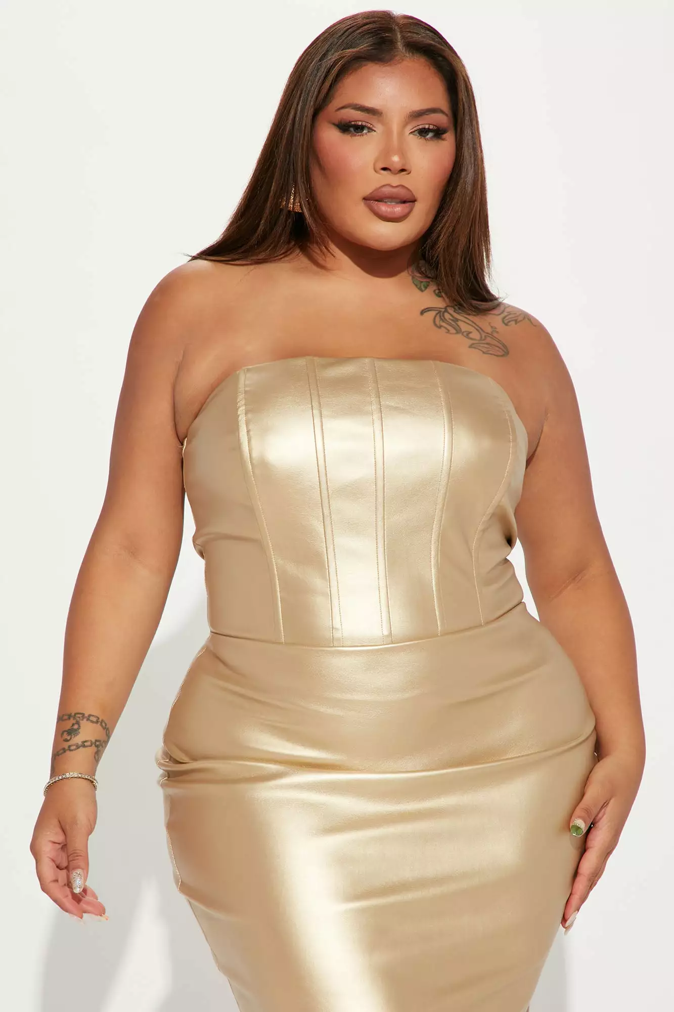 Fashion Nova Lea Metallic Midi Dress - Gold 7 Fashion Nova Lea Metallic Midi Dress - Gold - Image 5