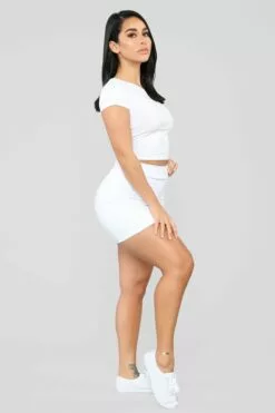 Fashion Nova Melanie Mini Skirt - White 20 Fashion Nova Melanie Mini Skirt - White -Fashion Nova Sales 12 07 18 Studio 2 OD 10 10 33 S10442QQCJ White0578 AG
