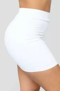 Fashion Nova Melanie Mini Skirt - White 18 Fashion Nova Melanie Mini Skirt - White -Fashion Nova Sales 12 07 18 Studio 2 OD 10 12 09 S10442QQCJ White0593 AG