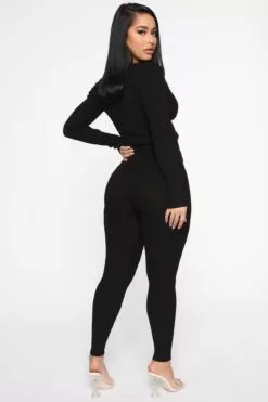 Fashion Nova Wrong Way Sweater Pant Set - Black 21 Fashion Nova Wrong Way Sweater Pant Set - Black -Fashion Nova Sales 12 12 19 Studio 3 RM JJ 11 17 32 20 22157 Black NT