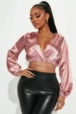 Fashion Nova First Class Move Satin Top - Mauve