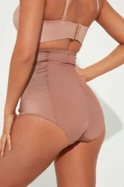 Fashion Nova Ayesha High Waist Shaping Brief - Brown 7 Fashion Nova Ayesha High Waist Shaping Brief - Brown -Fashion Nova Sales 12 20 22Studio6 MS KT 09 29 13 12 175976 Brown 0288 EH