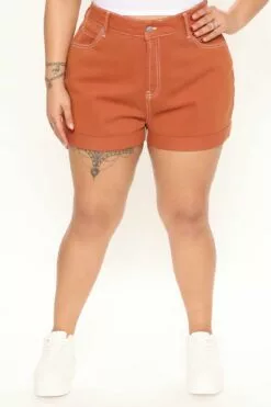 Fashion Nova Brighter Days Ahead Roll Cuff Denim Mom Shorts - Rust -Fashion Nova Sales 12 29 21Studio1 ME KP 13 45 33 45 ZDSO6007 Rust 5807 PLUS PB
