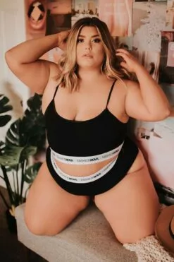 Fashion Nova Cami Bralette And Panty Set - Black/White 26 Fashion Nova Cami Bralette And Panty Set - Black/White -Fashion Nova Sales FashionNovaCamiBraletteAndPantySet BlackWhite 4 MER PLUS